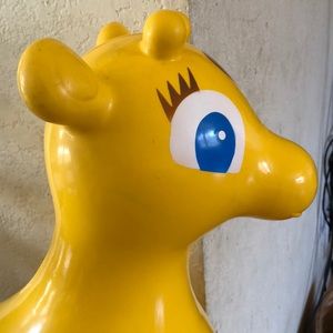 Italian Gyffy bouncing toy